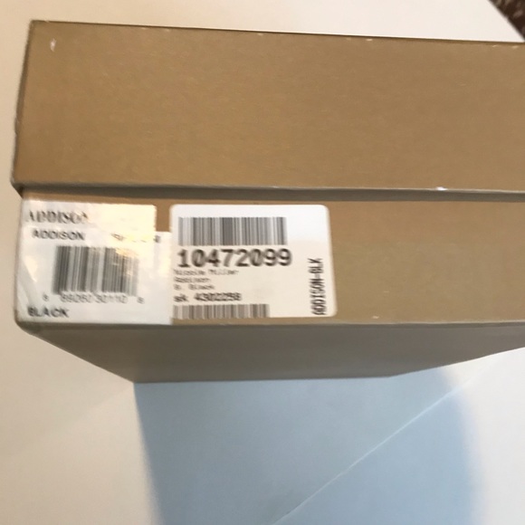 NWT Nicole Miller Artelier - Addison heels - Picture 8 of 8